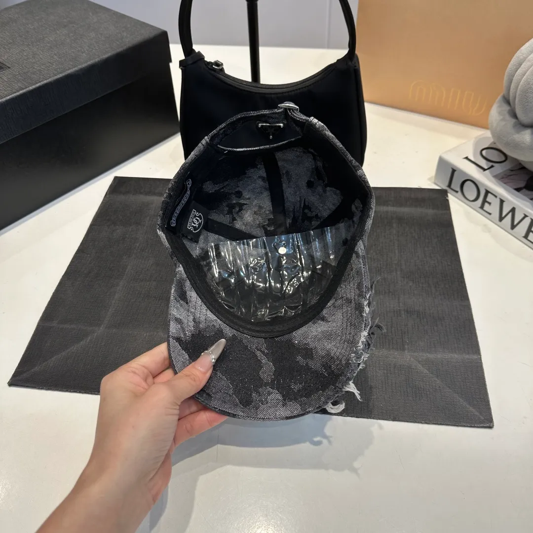 P70 Croxin's new high-quality washed denim baseball cap, high-end customized version! The same style as the internet celebrity fashion blogger! Wall crack recommended! Great quality! Head circumference 57cm